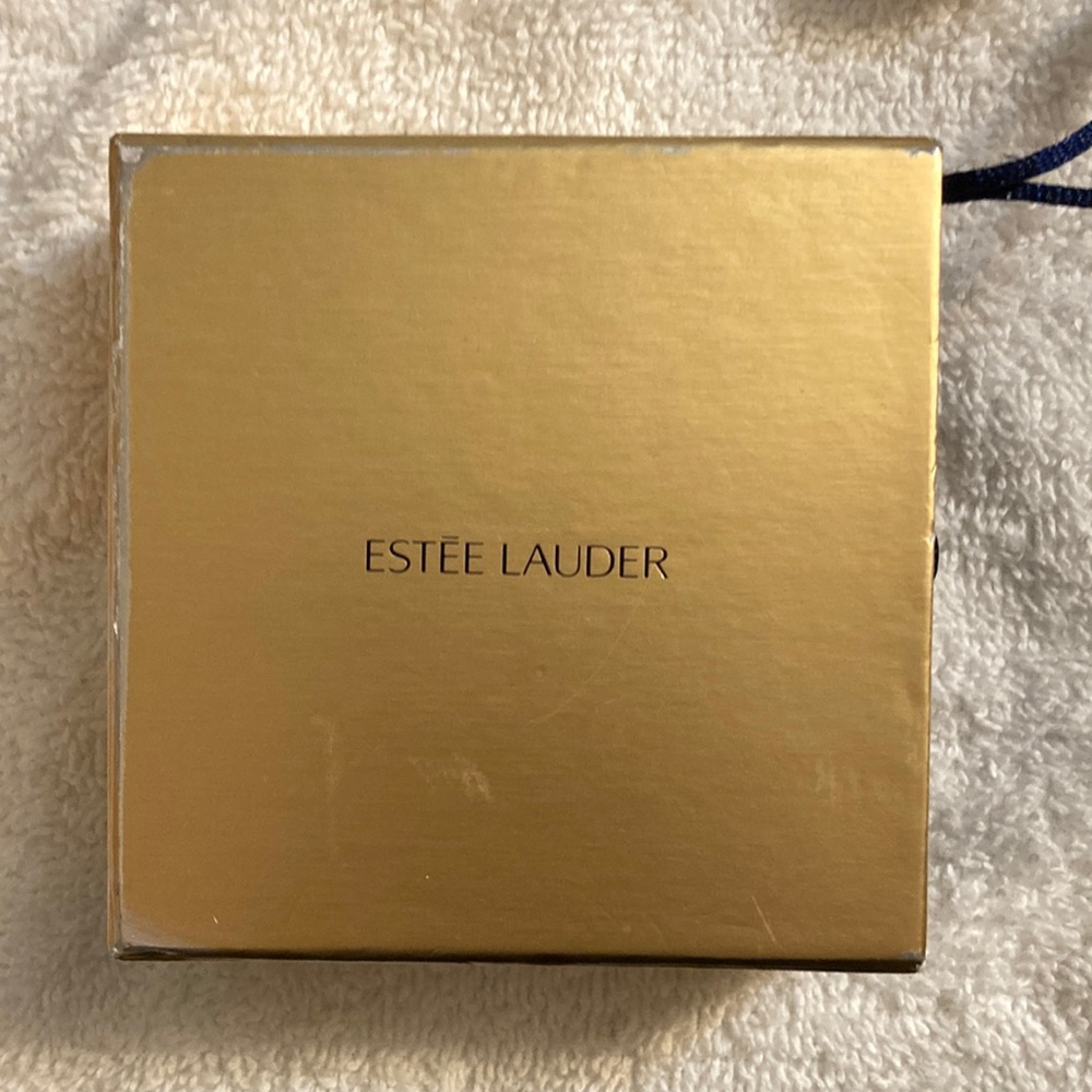 Estée Lauder golden soirée compact